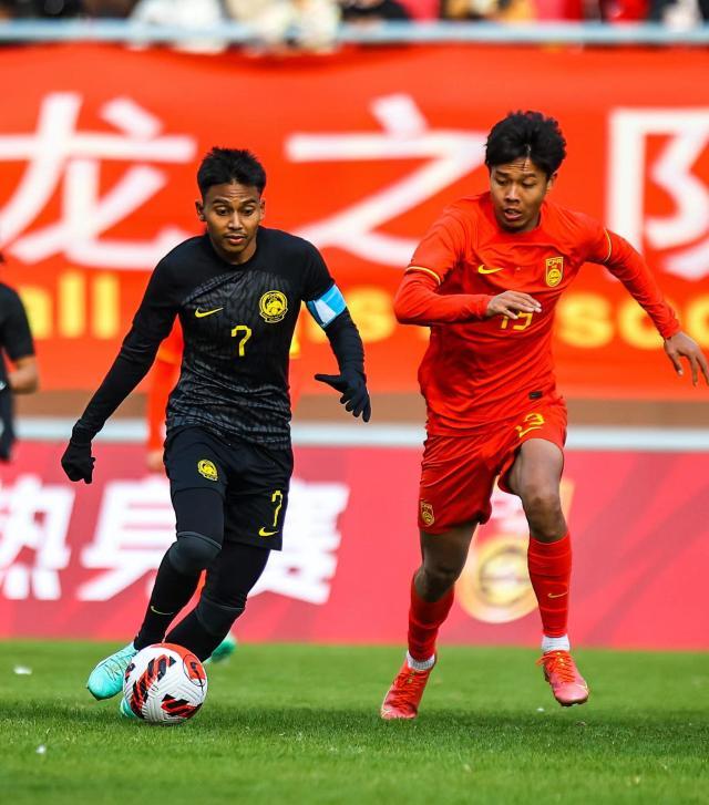 星空.综合体育官网-马德兴评国奥：伤病有影响 顽疾更难除！