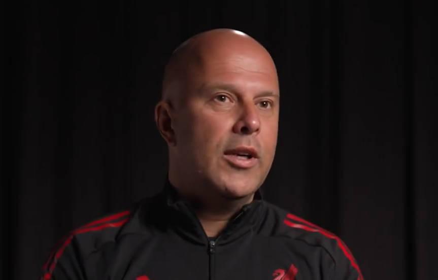 星空.综合体育官网-斯洛特：萨拉赫是过去10年最优秀球员之一，他值得盛大的告别